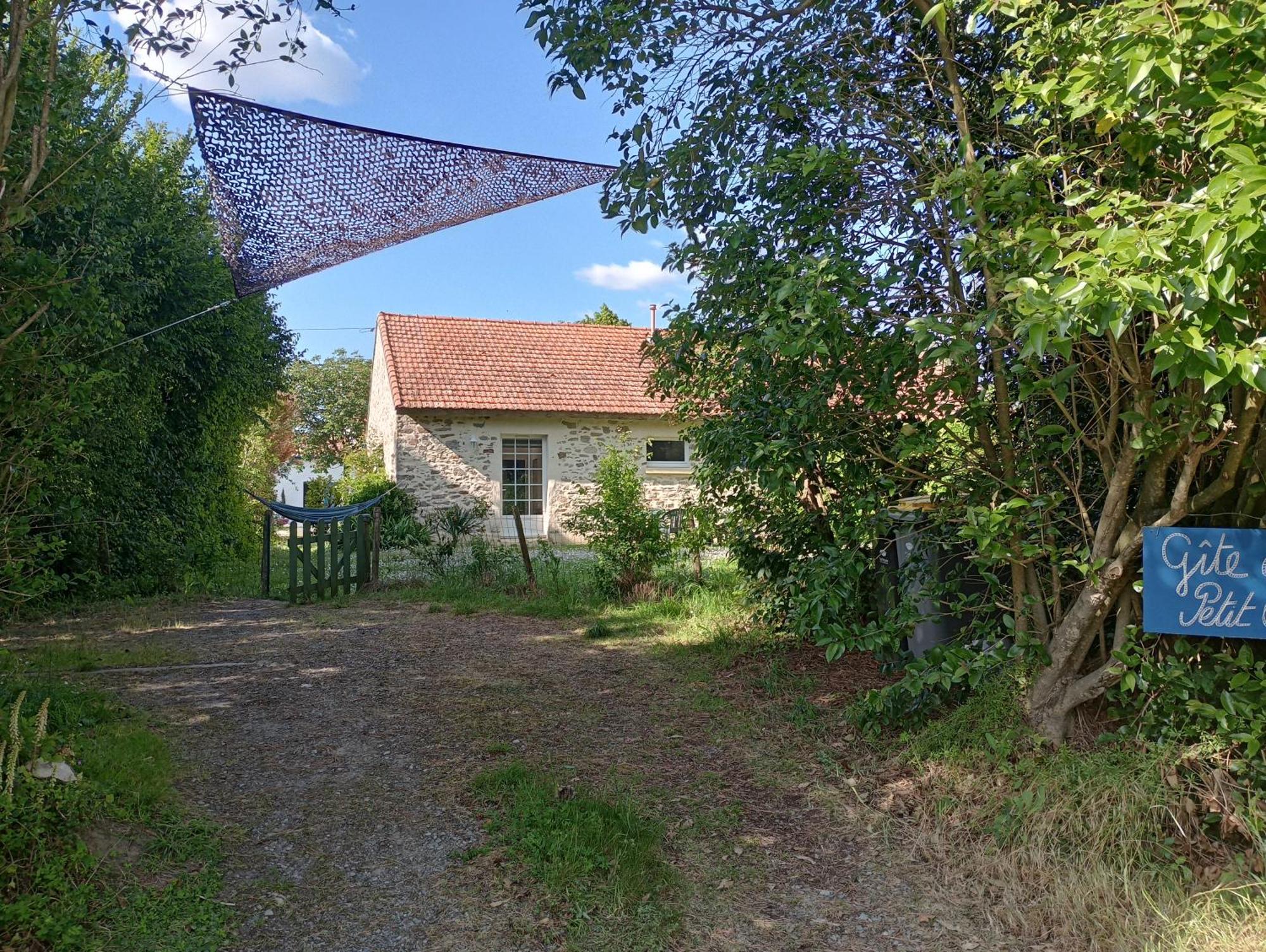 Gite Du Petit Gue Frossay Room photo