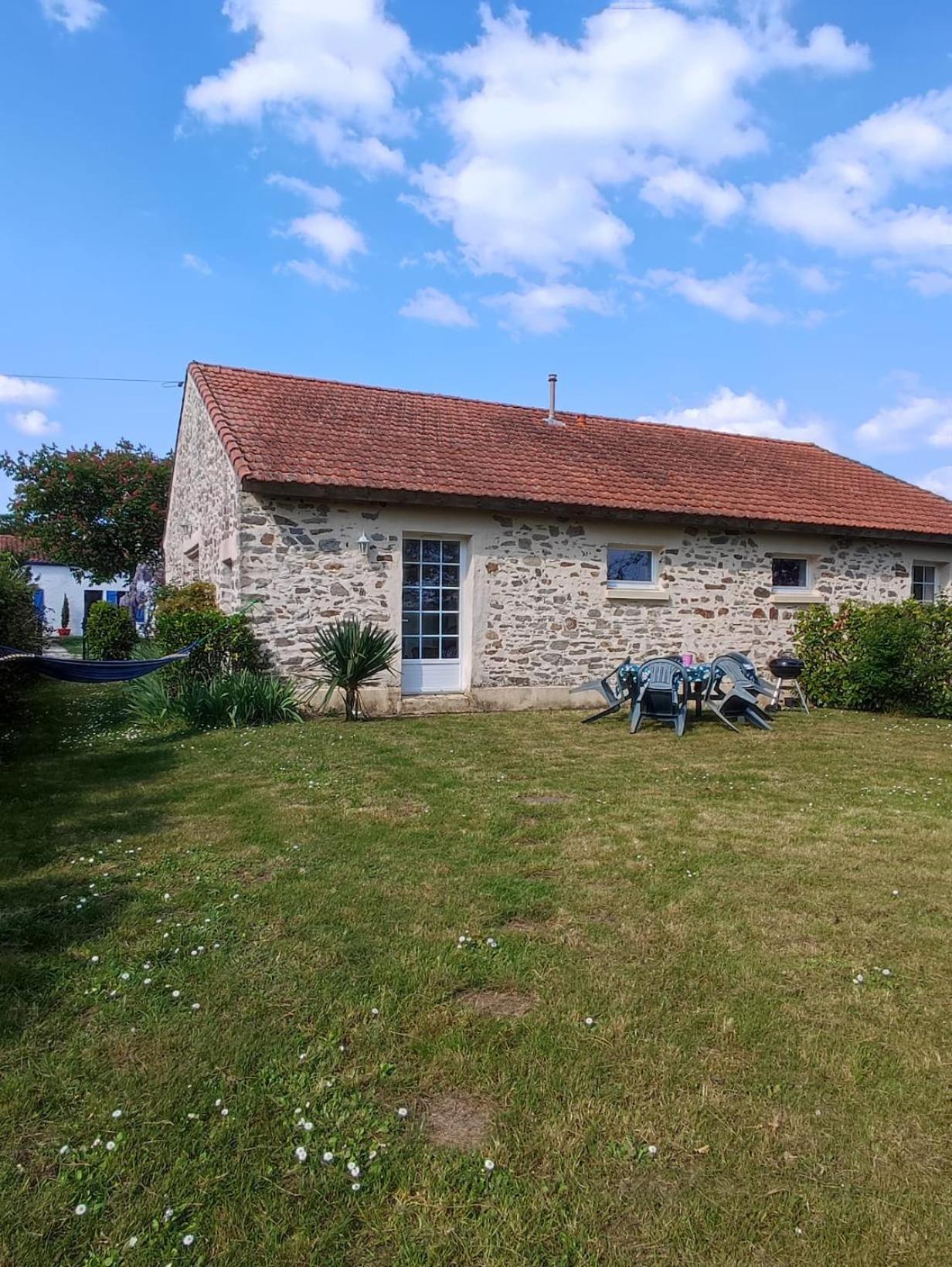Gite Du Petit Gue Frossay Exterior photo